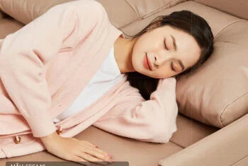 Cẩm Nang Mua Giường Gấp Gọn Thành Ghế (2025): 6 Tiêu Chí Vàng Cần Biết